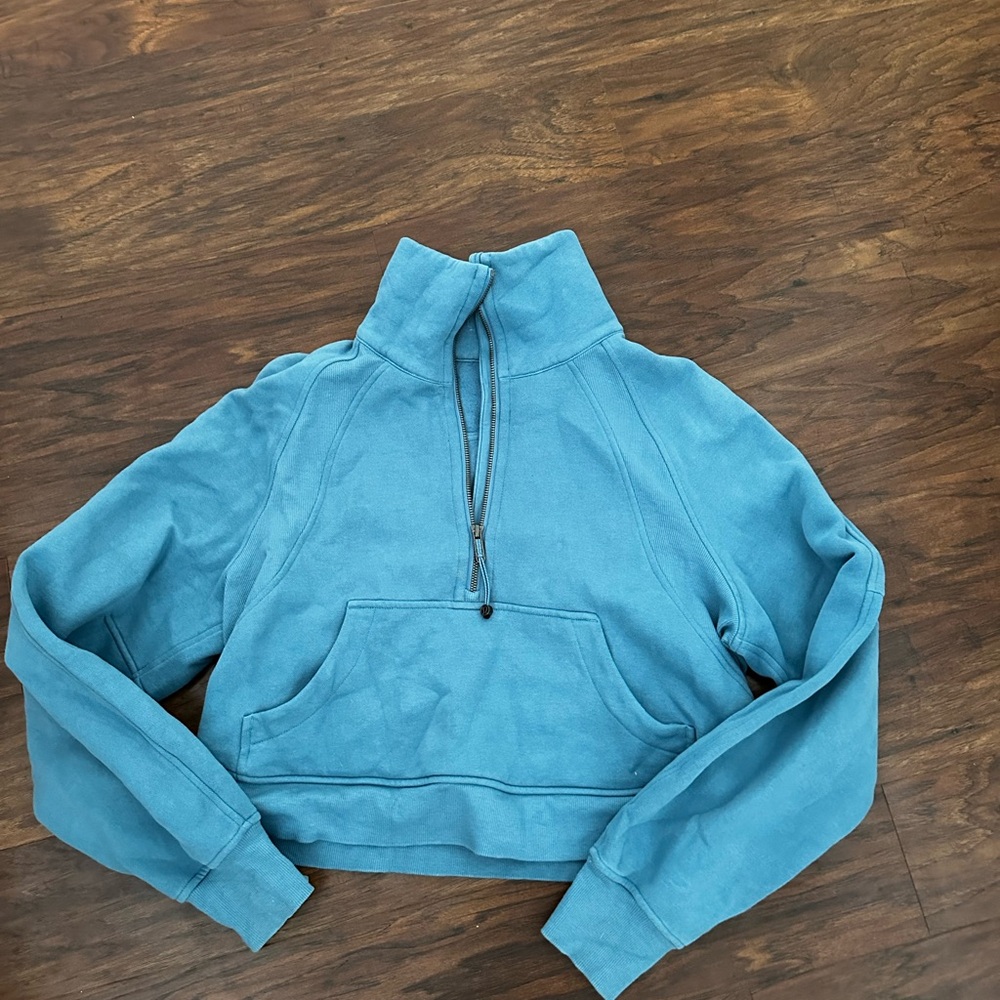 Lululemon Athletica Blue Cropped Long Sleeve Hoodie XS/S